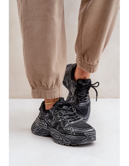 Women's Sneakers With Distress On Platform Black Seladwen