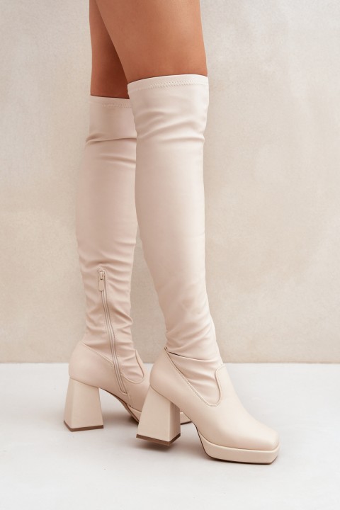 Fitted knee-high boots with a heel in light beige Sanniraen