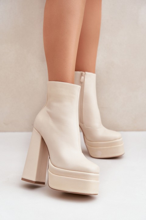 Boots On Massive Platform And Heel Insulated Light Beige Selahra