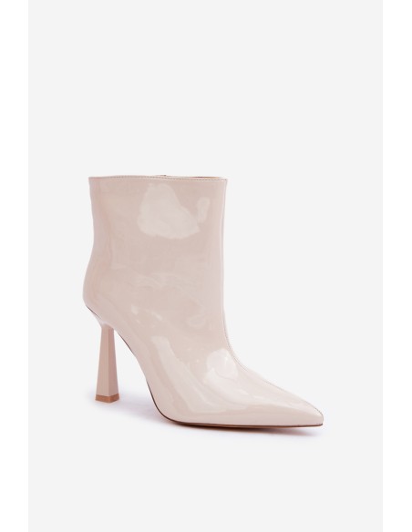 Lacquered Pointed Slip-On Ankle Boots Light Beige Seliri