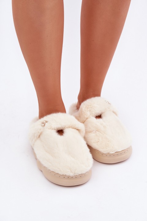 Furry Slippers With A Small Brooch Light Beige Primaria