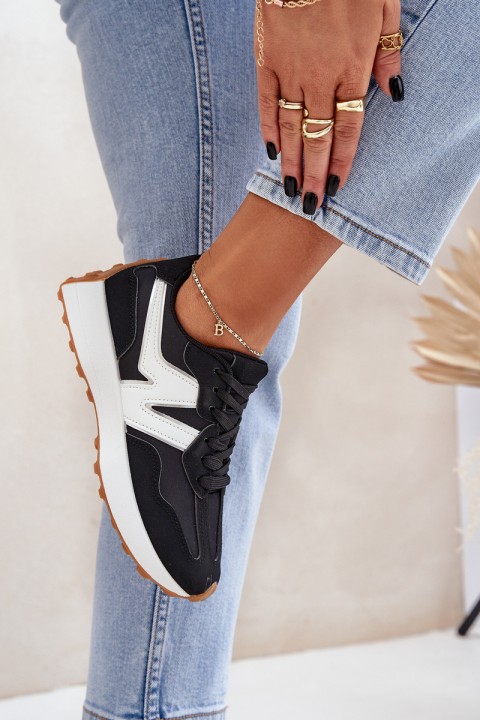 Women's Sports Shoes Sneakers Black Britma