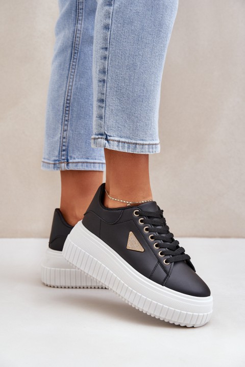 Stylish sneakers on a massive platform black-white Vallexia