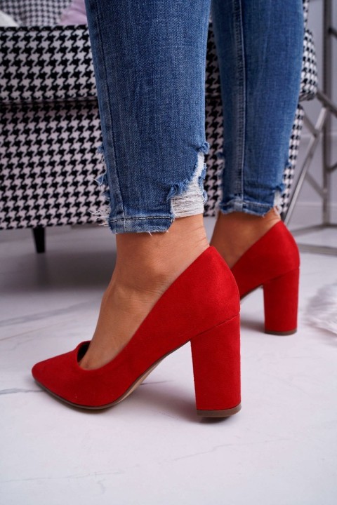 Stiletto Women's Suede Red Florena pumps