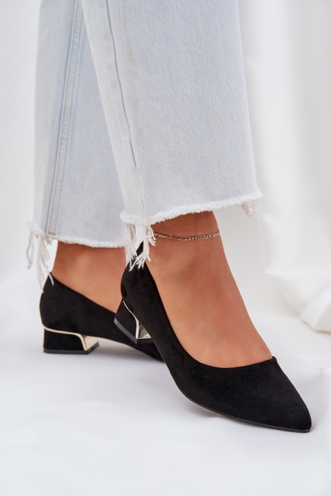 Pumps With Low Heel And Pointed Toes Black Terilara