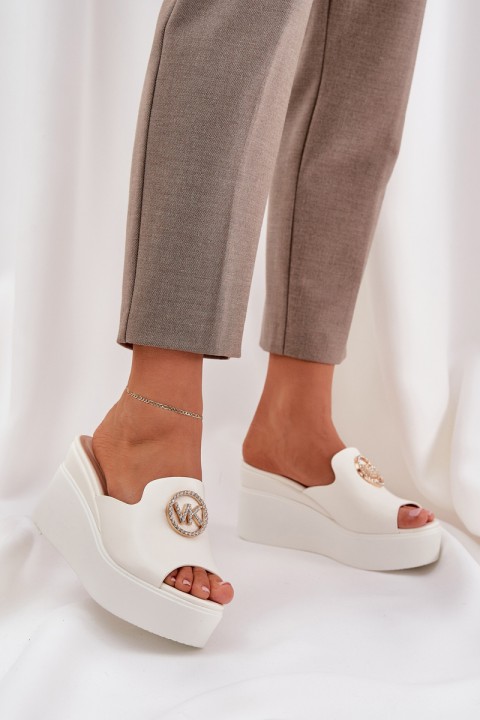 Platform And Wedge Sandals With Decoration White Nanessia