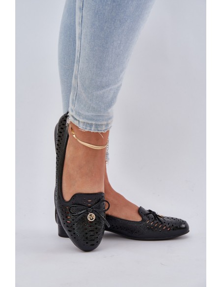 Lacquered Perforated Ballet Flats With Bow Eco Leather Black Amepitrea
