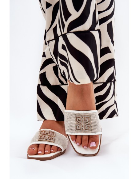 Elegant women's sandals with decoration on flat heel white Lovehia