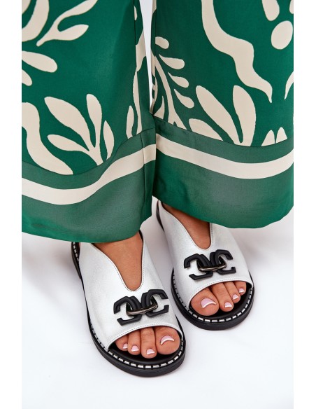 Sandalai plokščiakulniais su dekoracija Eco Leather Silver Tillireta