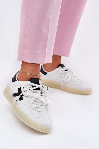 Žemi moteriški sportiniai bateliai White Zelevelis