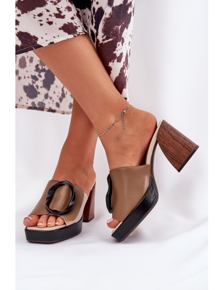 Women's sandals on block heel with buckle dark beige Amuria