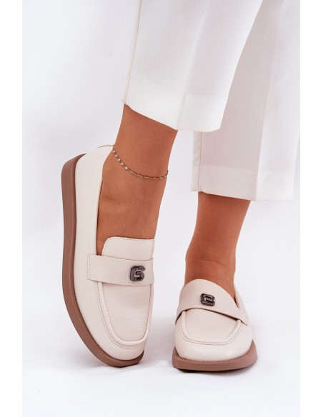 Ladies elegant moccasins with a decorative small detail Vinceza 62208 beige