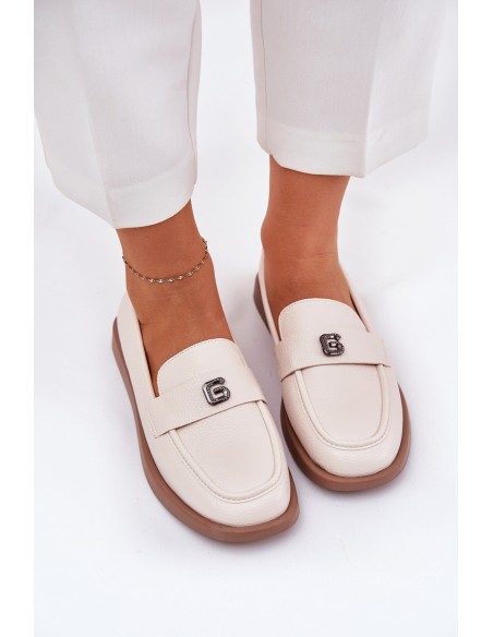 Ladies elegant moccasins with a decorative small detail Vinceza 62208 beige