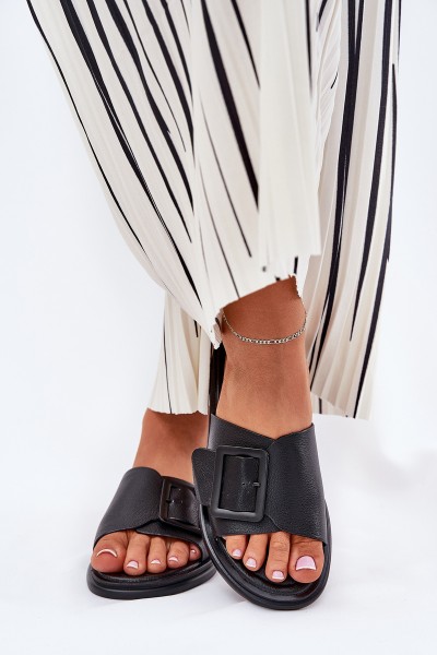 Moteriški odiniai sandalai su sagtimi D&A Juodi