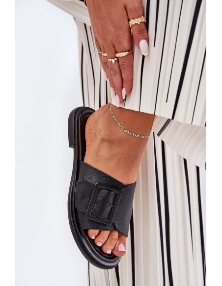 Ladies leather sandals with buckle D&A SJ2302-01 Black