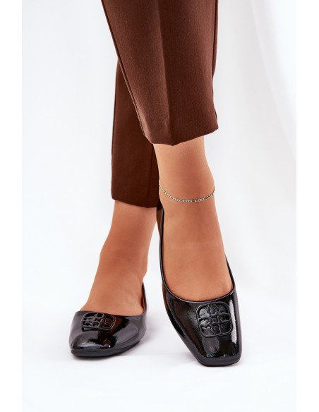 Lacquered Elegant Women's Ballet Flats With Decorative Detail Black Vinceza 17377