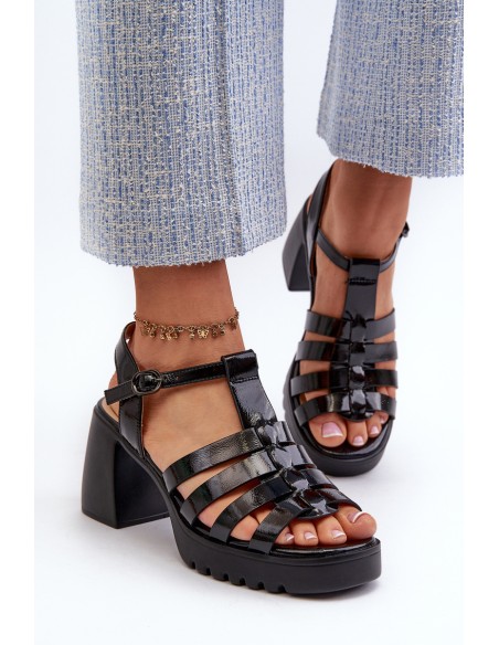 Lacquered Leather Women's Sandals On Heel Black Vinceza 66621