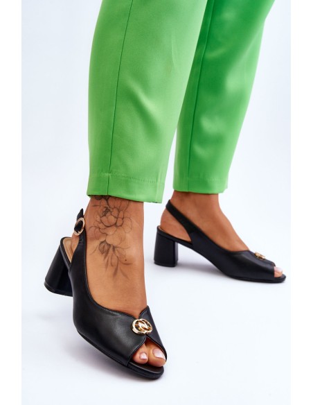 Fashionable Leather Heel Sandals Black Hette