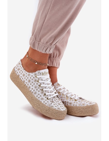 Patterned Women's Sneakers On Platform With Braiding Lee Cooper LCW-25-08-3648L White-Gold