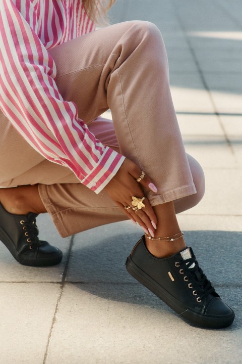 Moteriški sportbačiai iš eko odos Big Star RR274749 juodi