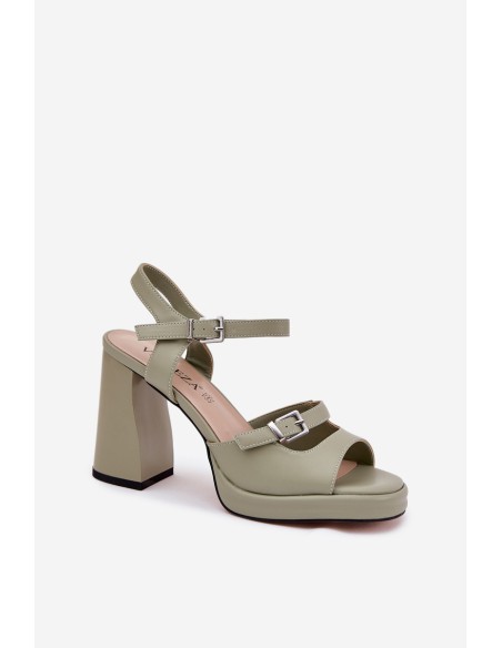 Moteriškos odinės basutės su kulnu Vinceza 77110 žalios