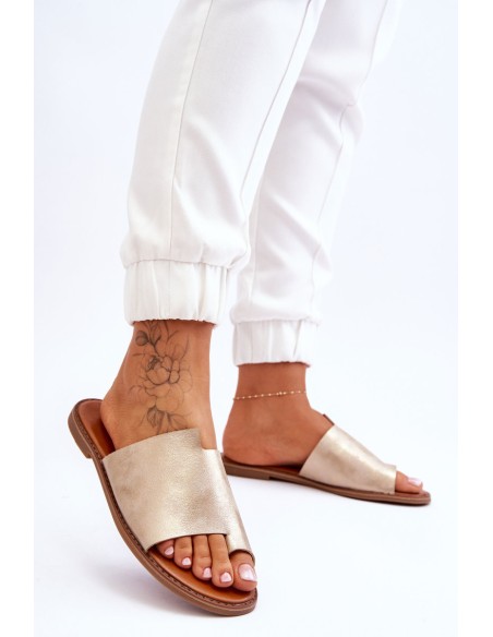 Moteriškos odinės šlepetės šviesiai auksinės Amite spalvos