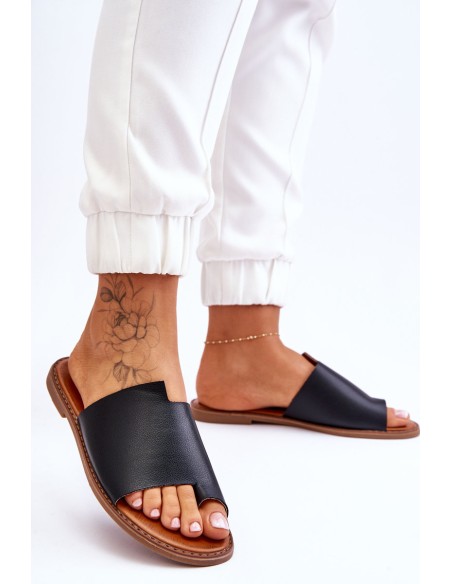 Moteriškos odinės šlepetės juodos Amite spalvos