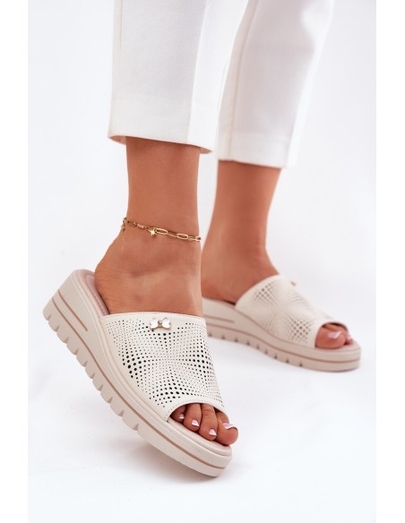 Women's Leather Wedge Sandals Beige Vinceza 41477