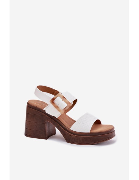 Ladies sandals on a chunky heel and platform White Vinceza 17387