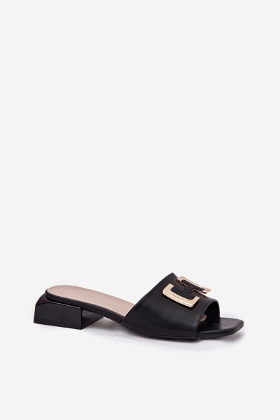 Elegantiškos moteriškos basutės su pleišto formos bateliais ir auksinėmis detalėmis 62229 Black Vinceza 2