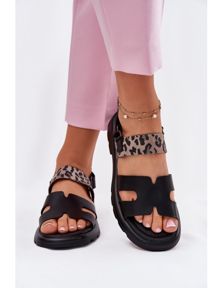 Leather Ladies Sandals On Flat Heel Panther Vinceza 66780 Black