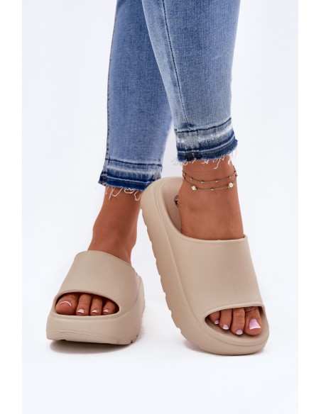Foam Women's Slippers On Platform Beige Xalvania