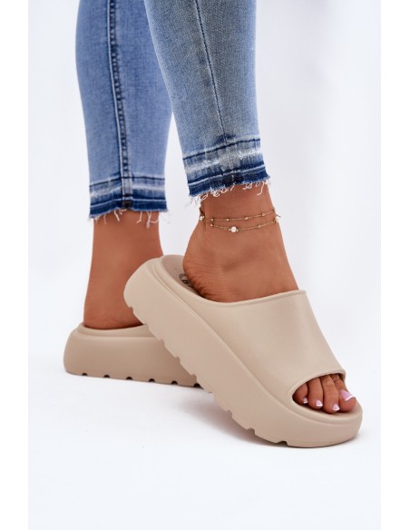 Foam Women's Slippers On Platform Beige Xalvania