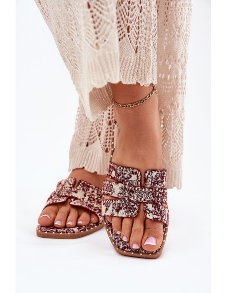 Decorated Flat Sandals Burgundy Anniles