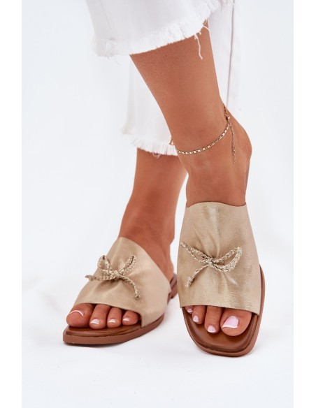 Ladies flat sandals with decorative tie golden Norela