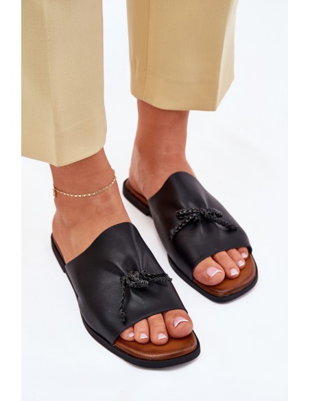 Women's flat sandals with decorative tying black Norela
