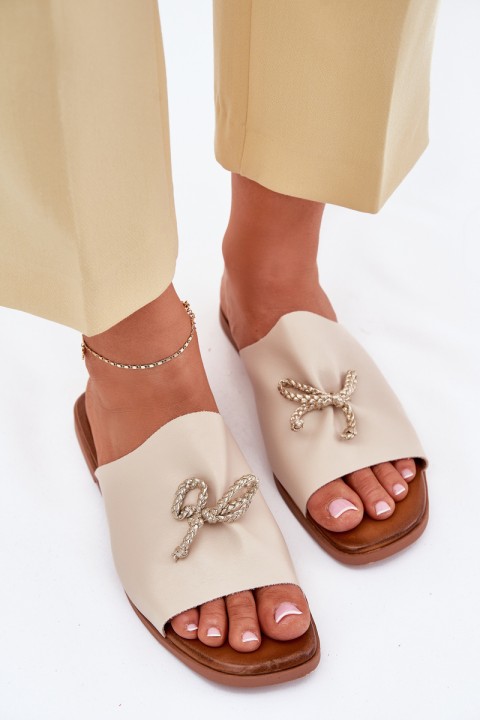 Women's sandals on a flat heel with decorative tying beige Norela