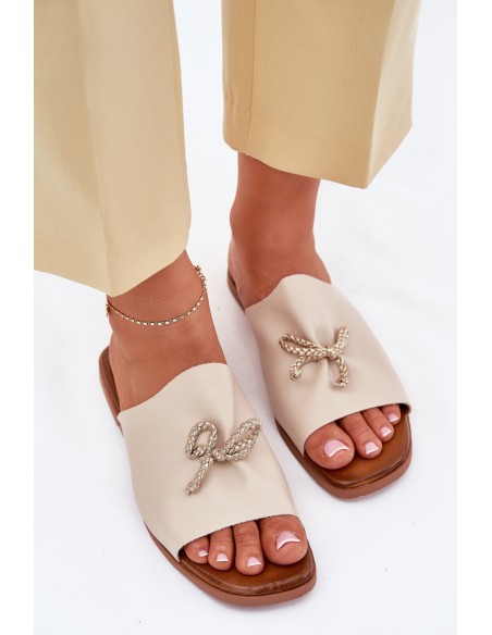 Women's sandals on a flat heel with decorative tying beige Norela