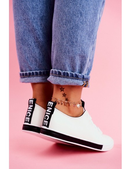 Women's Sneakers Classic Black Ville