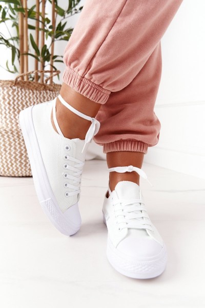 Classic Women's Sneakers White Omerta 2