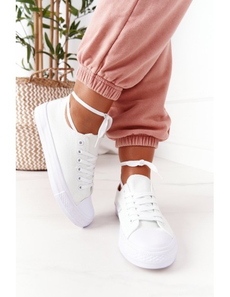 Classic Women's Sneakers White Omerta