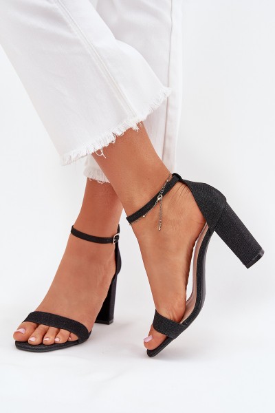 Shiny women's sandals with a heel black Kavina