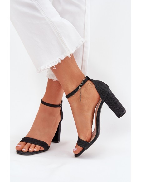 Shiny women's sandals with a heel black Kavina