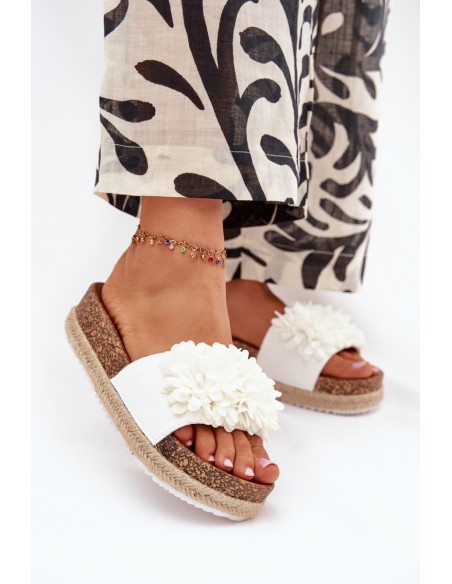 Womens Platform Slippers With Decorative Flowers White Tessara