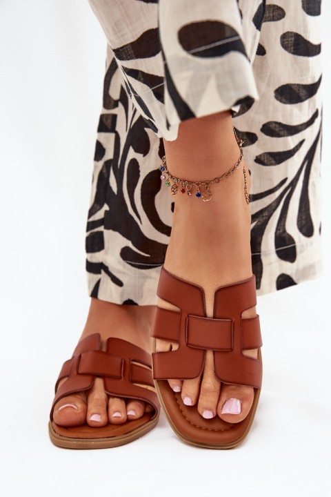 Women's sandals on flat heel Camel Mirona