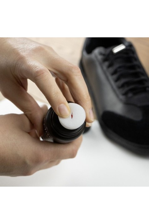 COCCINE BLACKENER juodas skystas korektorius 75g