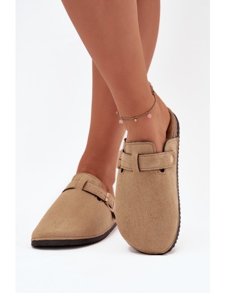 Women Clogs On Cork Platform With Golden Buckle Big Star SS274738 Beige