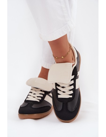 Low Women's Sneakers With Turned Tongue Black Ardira