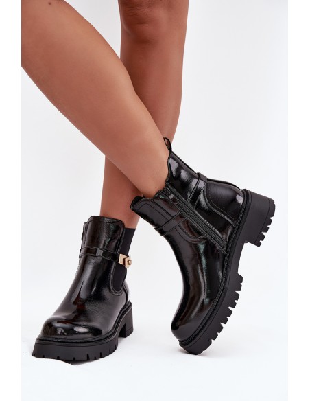 Patent leather ankle boots lined with decorative strap black Vivessa