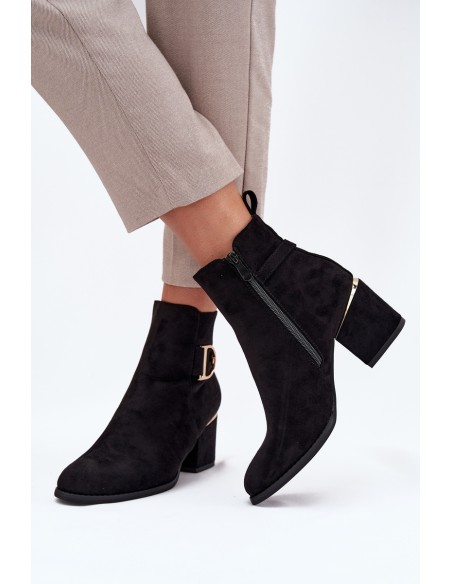 Insulated women's ankle boots with a heel with gold elements black Ambrine